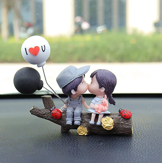 Couple-Themed Car Console Ornaments